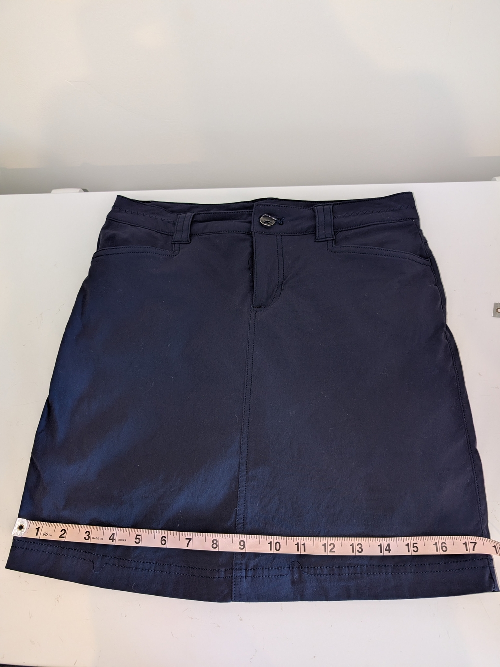 Women's Navy Eddie Bauer Travex Skort (straight fit and stretchy) - Picture 9 of 13